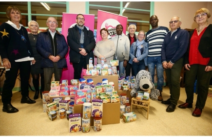 Remise de dons pour les Relais Bébés des Restaurants du Coeur à Vesoul